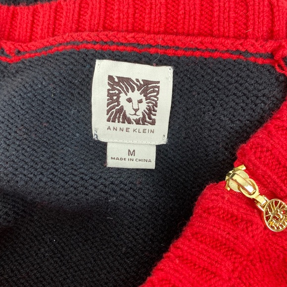 Anne Klein Red & Black Knit Sweater Color Block Gold Zippers Crewneck M - Picture 5 of 7
